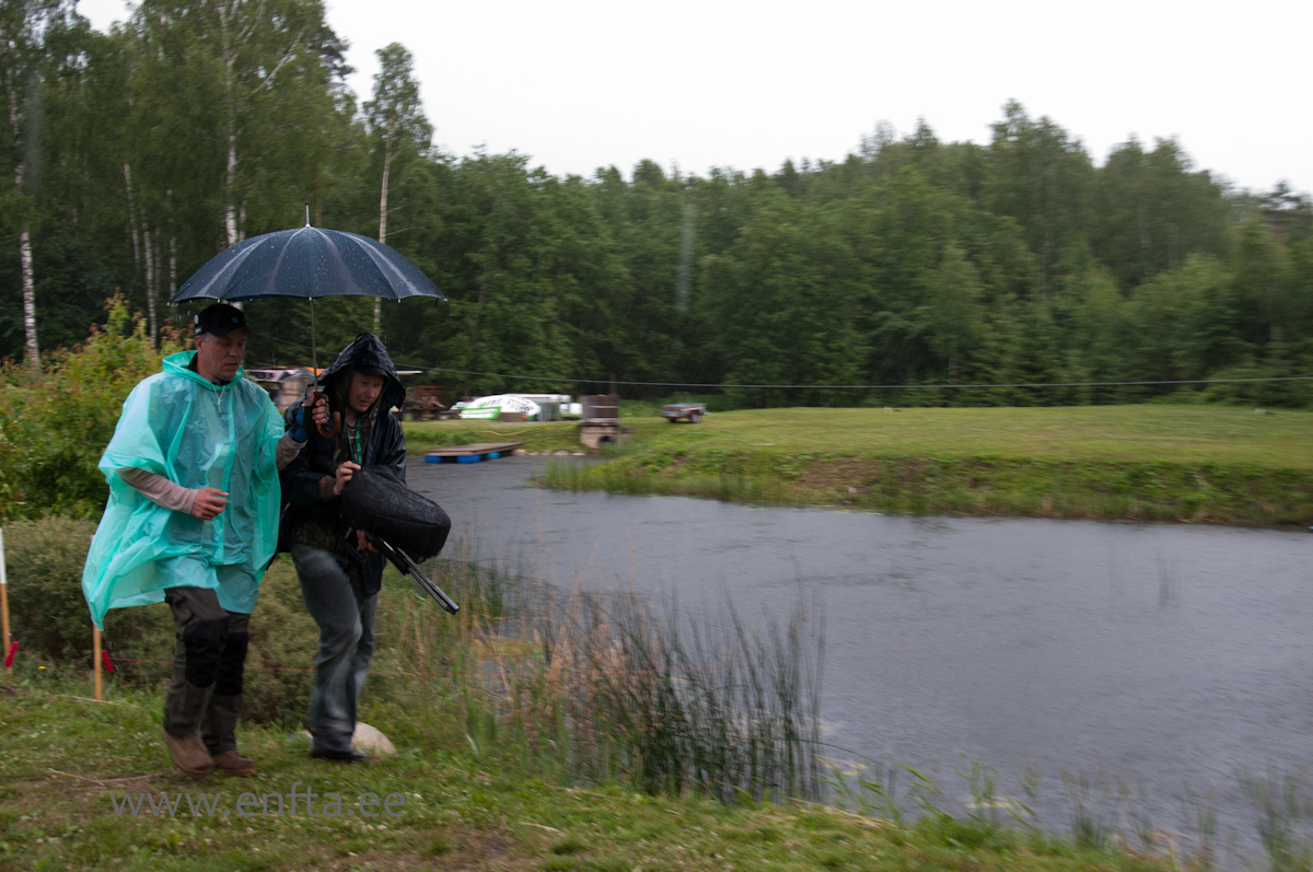 In the afternoon it started to rain